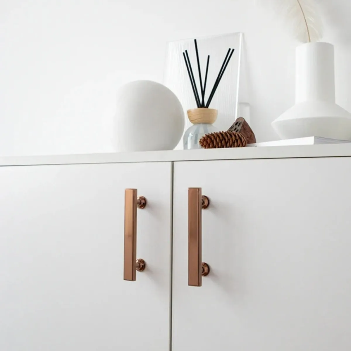 Ayas Knob & Pull Bar