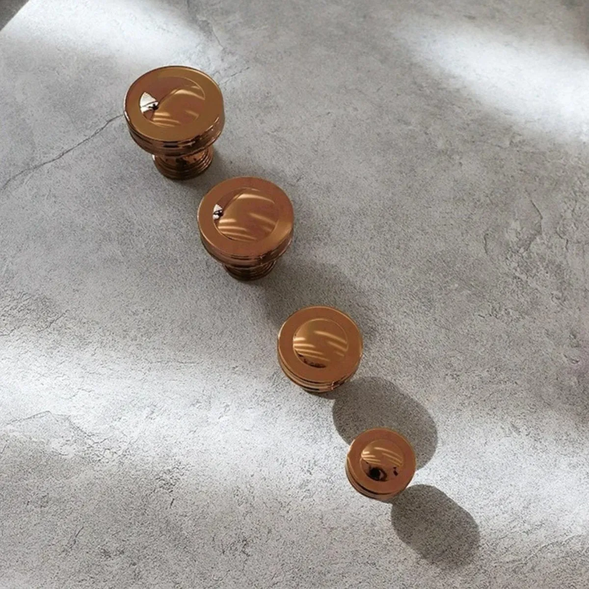 Ayas Knob & Pull Bar