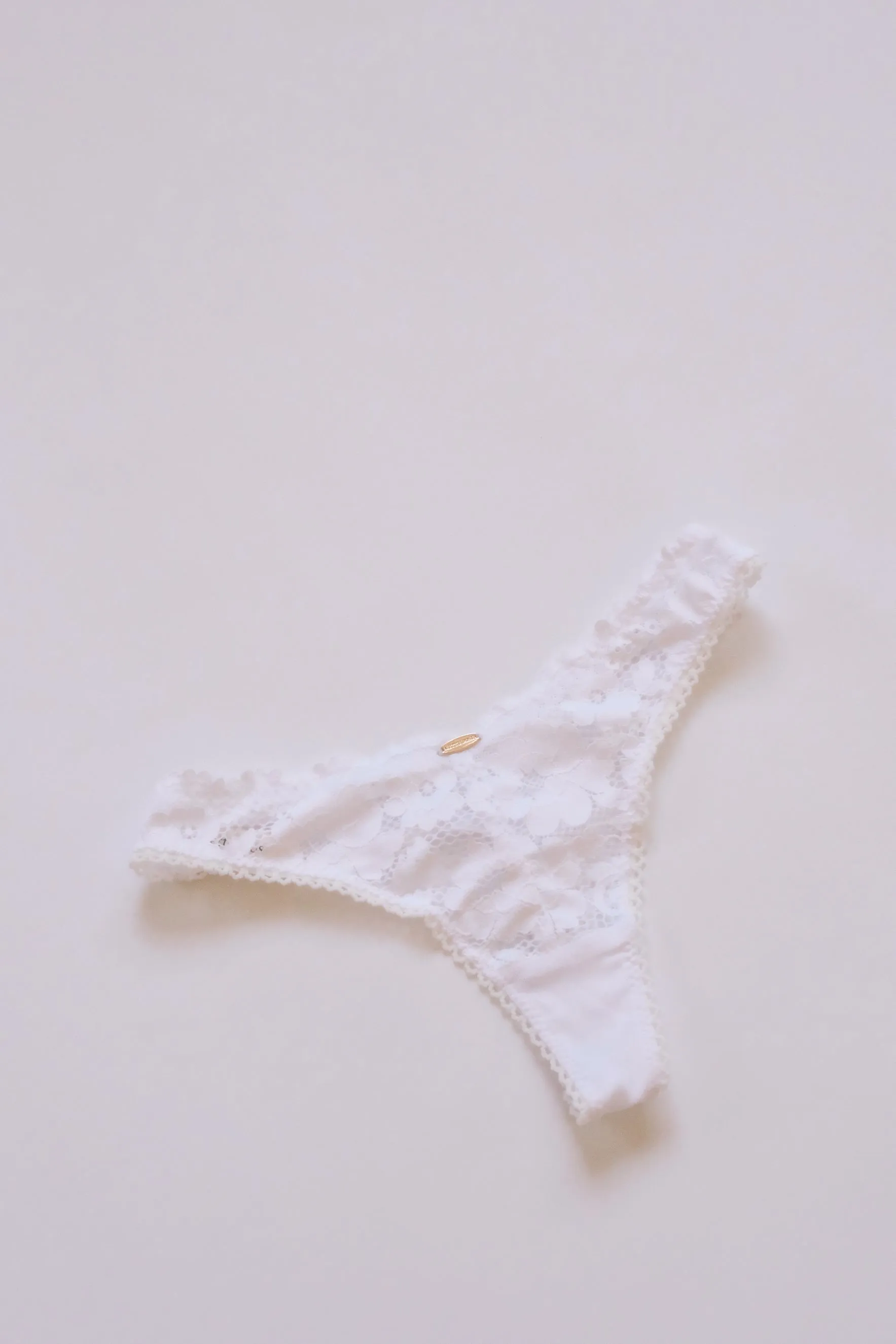 Ellie Thong