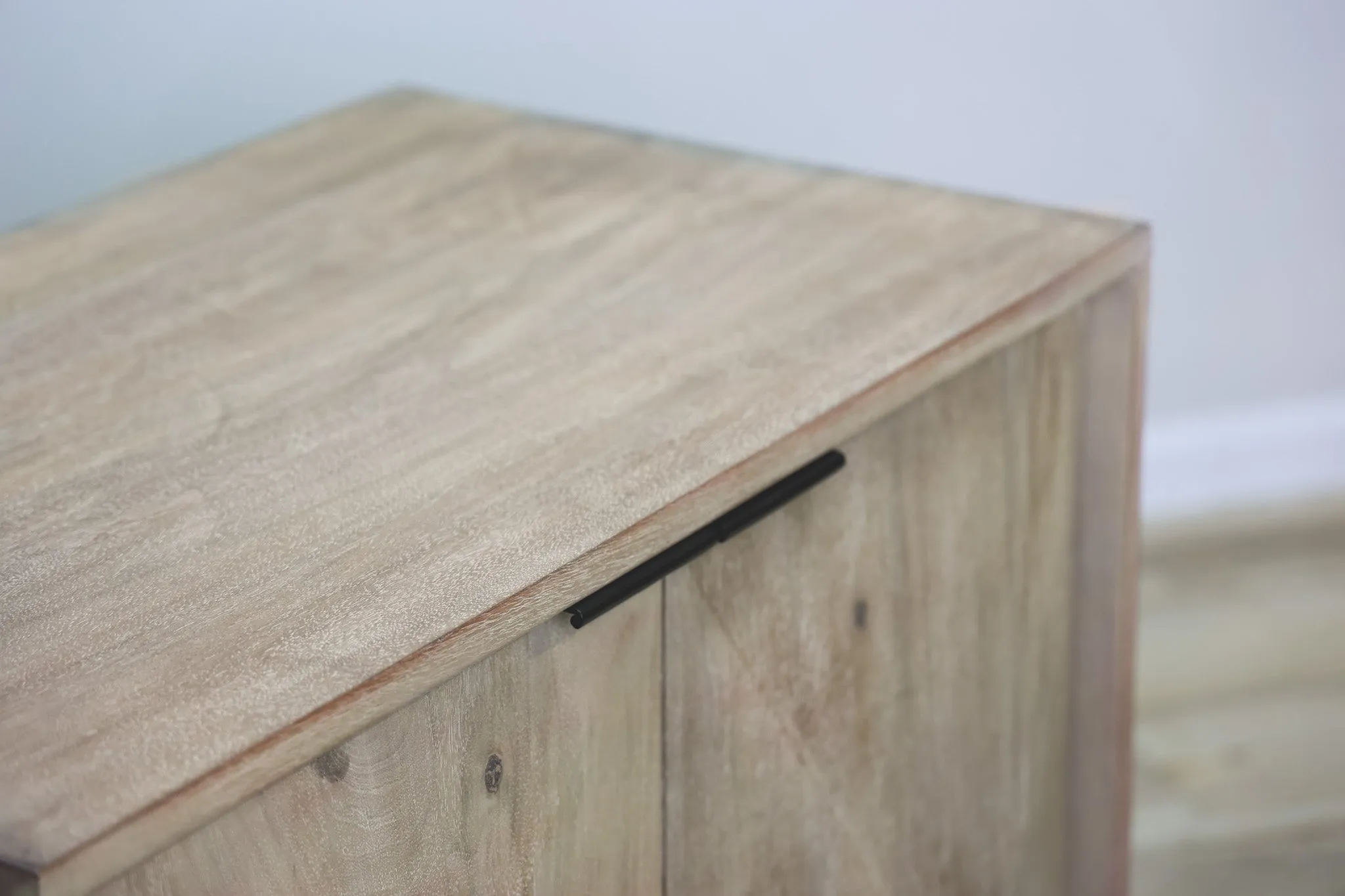 Juliet Cabinet