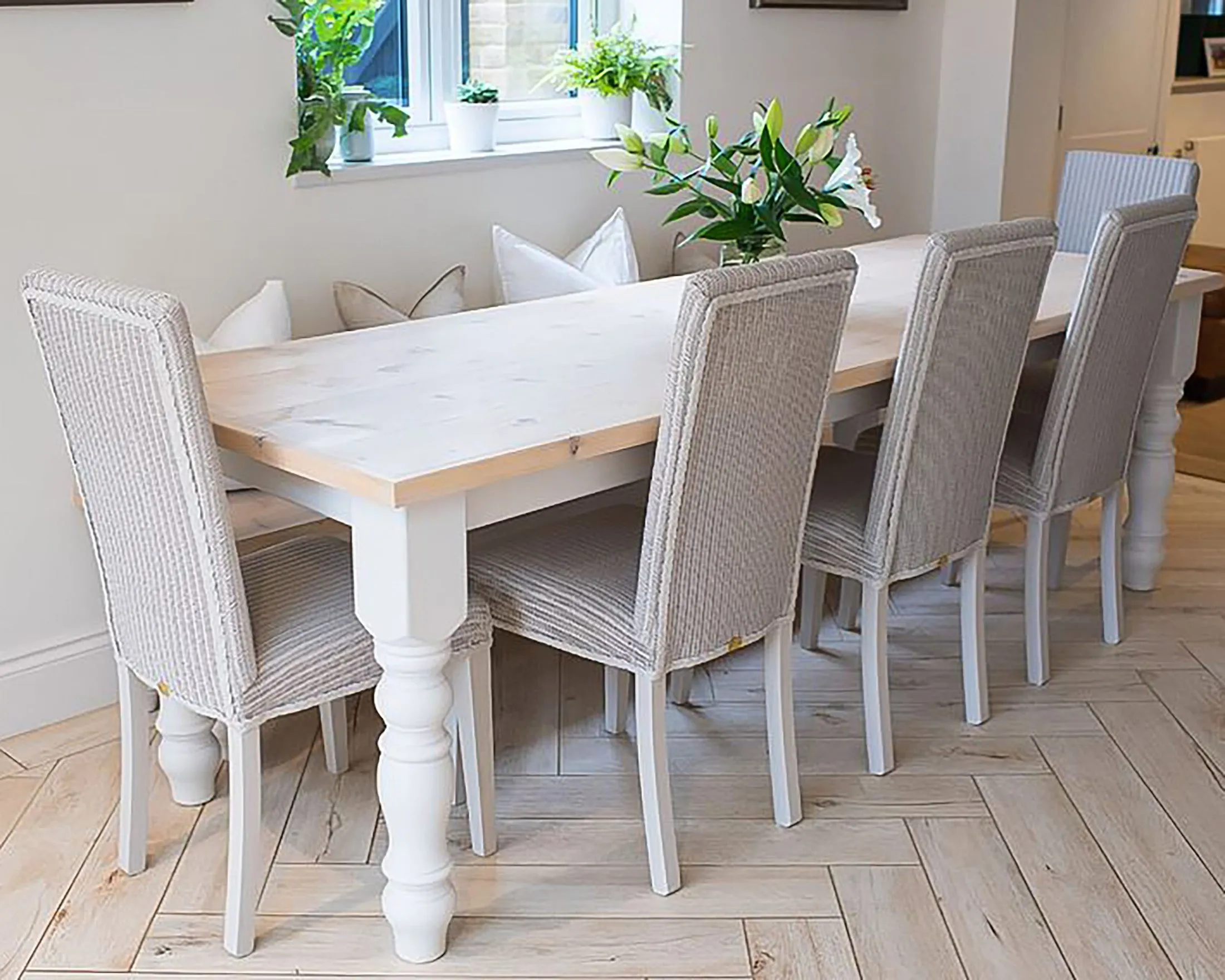 Suffolk Lloyd Loom Dining Set with Bench