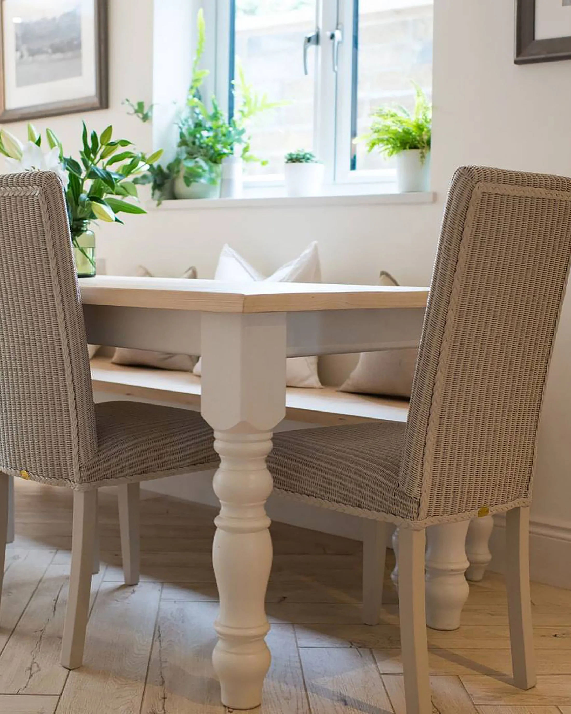Suffolk Lloyd Loom Dining Set with Bench